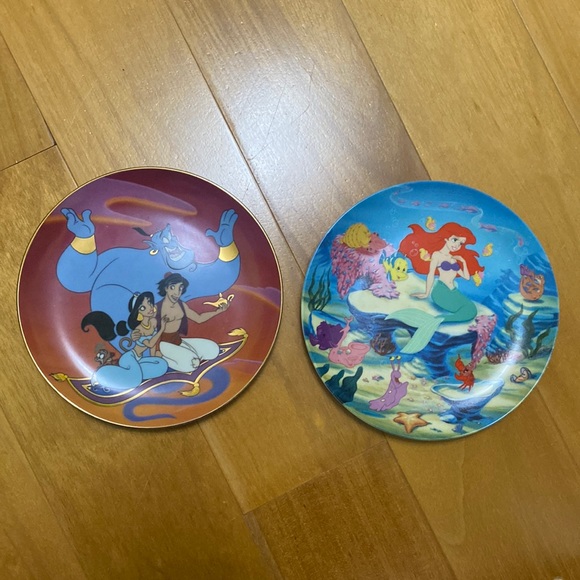 Vintage Rare Disney Collectible Decorative Plates - Picture 1 of 8